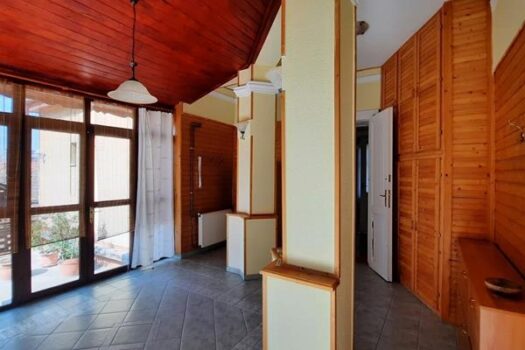 TÁLLYA KÖZPONTJÁBAN AZONNAL KÖLTÖZHETŐ CSALÁDI HÁZ