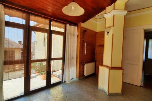 TÁLLYA KÖZPONTJÁBAN AZONNAL KÖLTÖZHETŐ CSALÁDI HÁZ