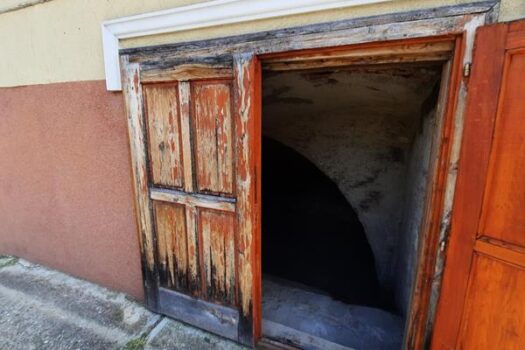 TÁLLYA KÖZPONTJÁBAN AZONNAL KÖLTÖZHETŐ CSALÁDI HÁZ