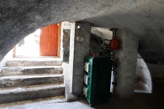 TÁLLYA KÖZPONTJÁBAN AZONNAL KÖLTÖZHETŐ CSALÁDI HÁZ