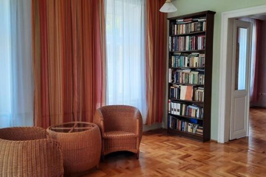 TÁLLYA KÖZPONTJÁBAN AZONNAL KÖLTÖZHETŐ CSALÁDI HÁZ