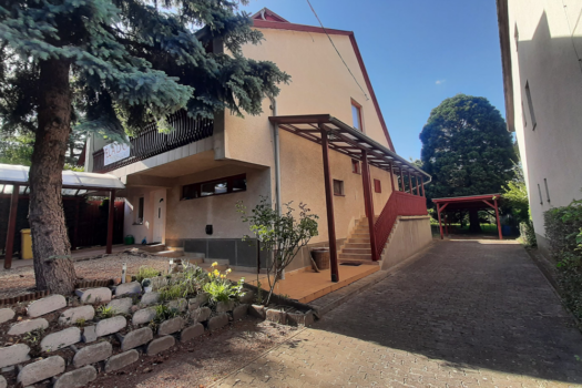 SZERENCS EGYIK LEGSZEBB HELYÉN