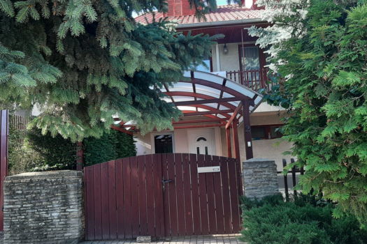 SZERENCS EGYIK LEGSZEBB HELYÉN