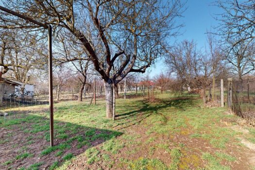 GÖNC LEGSZEBB HELYÉN KÁDÁR KOCKA JELLEGŰ