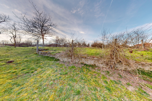 EKLEKTIKUS, EGYEDI, HATALMAS, EZT LÁTNI KELL