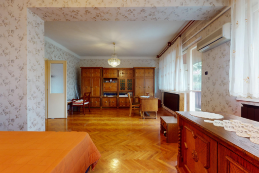 SZERENCS EGYIK LEGSZEBB HELYÉN