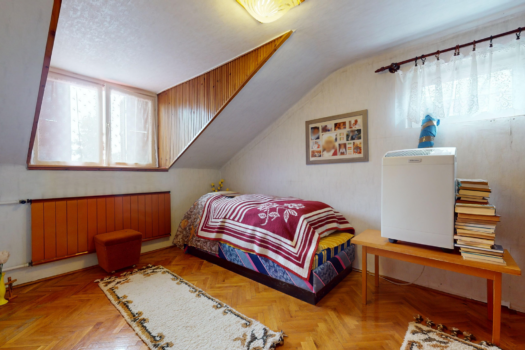 SZERENCS EGYIK LEGSZEBB HELYÉN