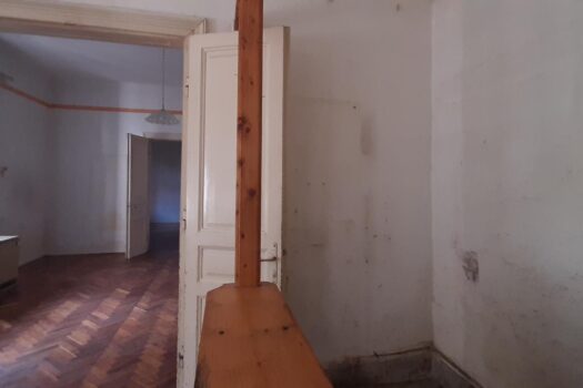 SZERENCS BELVÁROSÁBAN ELADÓ 4 SZOBÁS INGATLAN