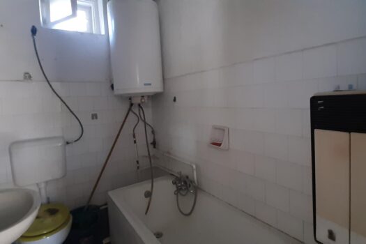 SZERENCS BELVÁROSÁBAN ELADÓ 4 SZOBÁS INGATLAN