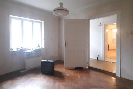 HERNÁDHOZ KÖZEL CSALÁDI HÁZ