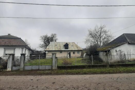 HERNÁDHOZ KÖZEL CSALÁDI HÁZ