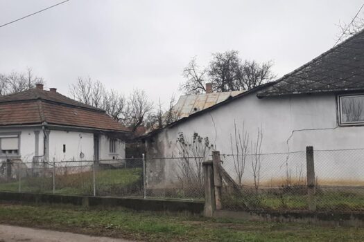 HERNÁDHOZ KÖZEL CSALÁDI HÁZ