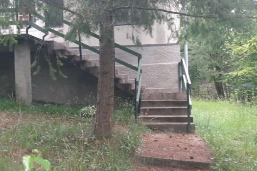 TELKIBÁNYA LEGSZEBB HELYÉN NYARALÓ VAGY KIS HÁZ