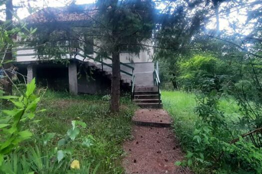 TELKIBÁNYA LEGSZEBB HELYÉN NYARALÓ VAGY KIS HÁZ