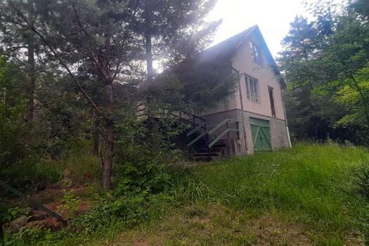 TELKIBÁNYA LEGSZEBB HELYÉN NYARALÓ VAGY KIS HÁZ