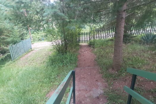 TELKIBÁNYA LEGSZEBB HELYÉN NYARALÓ VAGY KIS HÁZ