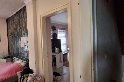 Eladó többfunkciós ingatlan Szerencs belvárosában – üzlettel, konditeremmel, nagy telekkel