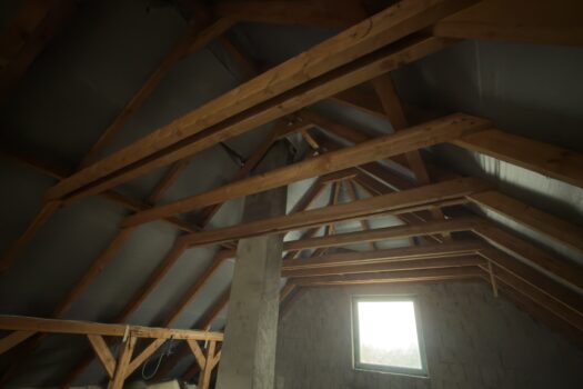 Eladó családi ház Monokon – masszív szerkezet, bővíthető kialakítás, kiváló befektetési potenciál