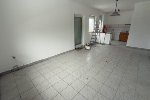 Eladó családi ház Monokon – masszív szerkezet, bővíthető kialakítás, kiváló befektetési potenciál