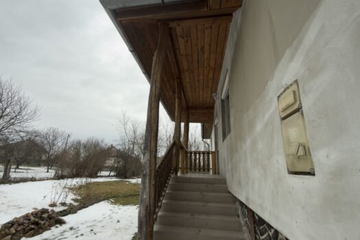 Eladó családi ház Monokon – masszív szerkezet, bővíthető kialakítás, kiváló befektetési potenciál