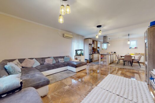 Élj és Dolgozz egy helyen