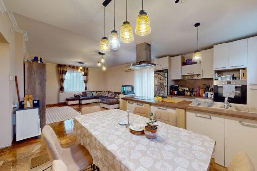 Élj és Dolgozz egy helyen