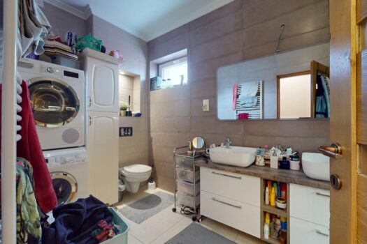 Élj és Dolgozz egy helyen