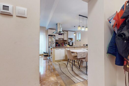 Élj és Dolgozz egy helyen