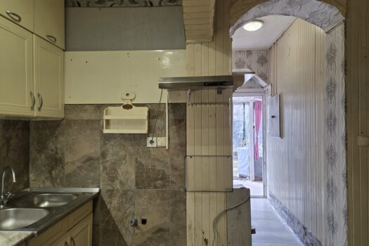 Eladó hangulatos családi ház Borsod-Abaúj-Zemplén vármegyében, Szerencs jól frekventált részén!