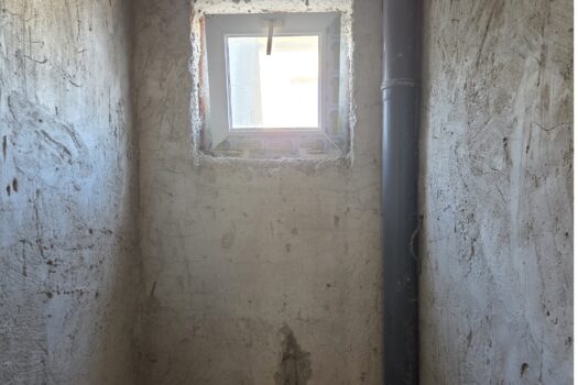 🏡 Borsod-Abaúj-Zemplén vármegyében, Monok főutcáján eladó egy 3 szobás, tégla építésű családi ház!