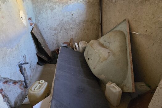 🏡 Borsod-Abaúj-Zemplén vármegyében, Monok főutcáján eladó egy 3 szobás, tégla építésű családi ház!