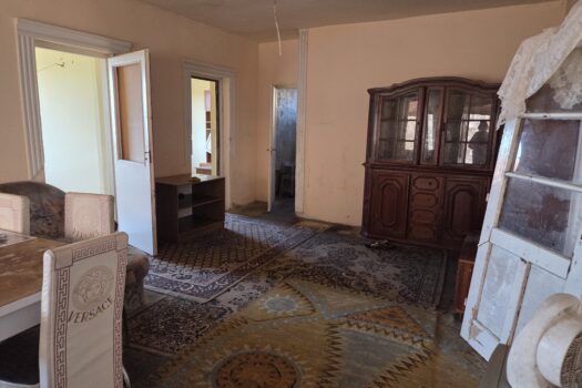 🏡 Borsod-Abaúj-Zemplén vármegyében, Monok főutcáján eladó egy 3 szobás, tégla építésű családi ház!