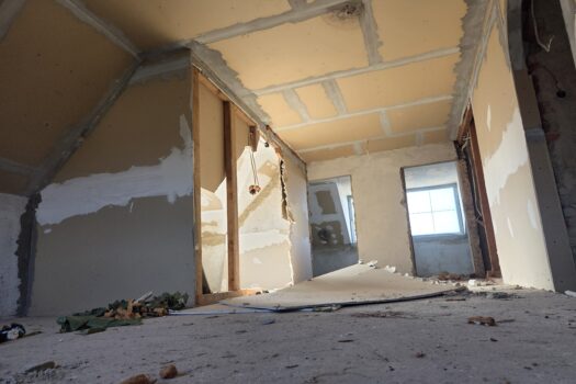 🏡 Borsod-Abaúj-Zemplén vármegyében, Monok főutcáján eladó egy 3 szobás, tégla építésű családi ház!