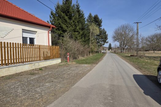 Teljeskörűen felújított, azonnal költözhető családi ház eladó Szegiben!