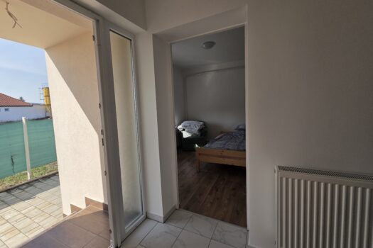 Teljeskörűen felújított, azonnal költözhető családi ház eladó Szegiben!