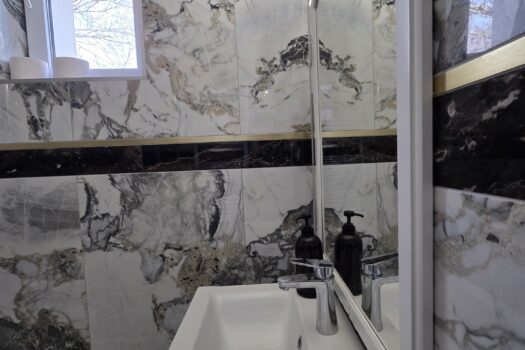 Teljeskörűen felújított, azonnal költözhető családi ház eladó Szegiben!