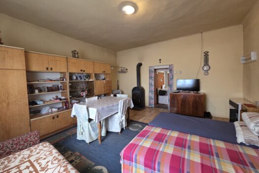 🏡 Tágas telekkel rendelkező családi ház eladó Szerencsen – kivételes lehetőség felújítóknak és otthonteremtőknek!