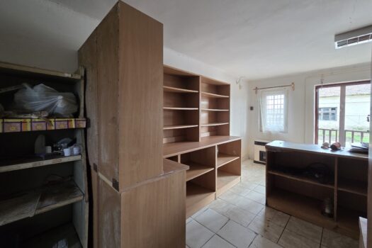 Eladó üzlethelyiség Taktakenézen – nagy telekkel, pincével, teljes közművel