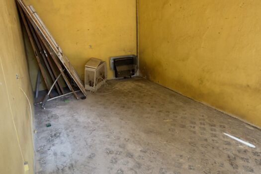 Eladó két különálló ingatlan egy telken, Monok fő utcáján – üzlet + családi ház, hatalmas telekkel és panorámával